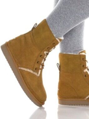 Koolaburra by UGG Advay Tall Boots Suede Faux Fur Lace Up Booties Chestnut NEW